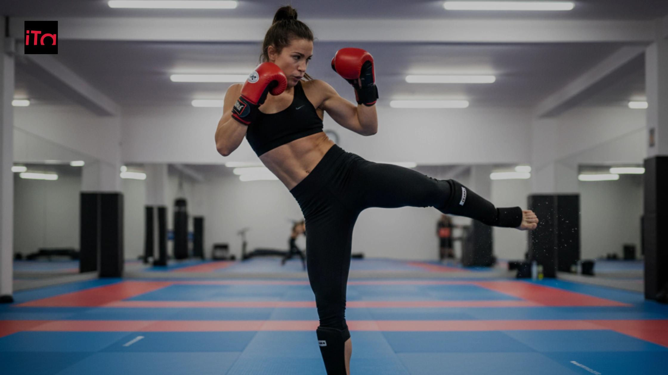 allenamento kickboxing sui tatami di iTatami